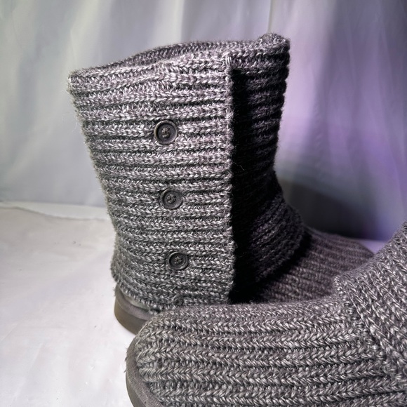 UGG Gray Knit Heeled Boots - Picture 7 of 14